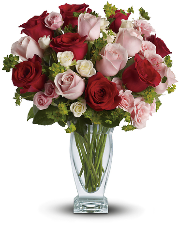 Cupid\'s love with Red Roses